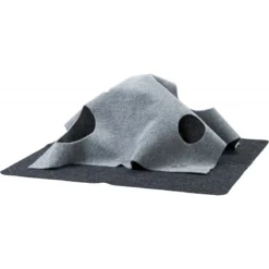 Adventure Carpet 99x99cm - Trixie -Promos Vivariux Magasin adventure carpet 99x99cm trixie 45890 trixie adventure carpet peut etre utilise comme coin repos aire de jeu avec friandises ou 1 2