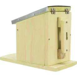 Réserve De Nourriture Pour écureuil - Trixie -Promos Vivariux Magasin reserve de nourriture pour ecureuil trixie 59607 trixie reserve de nourriture pour ecureuil avec toit ouvrant bois de pin impreg 2